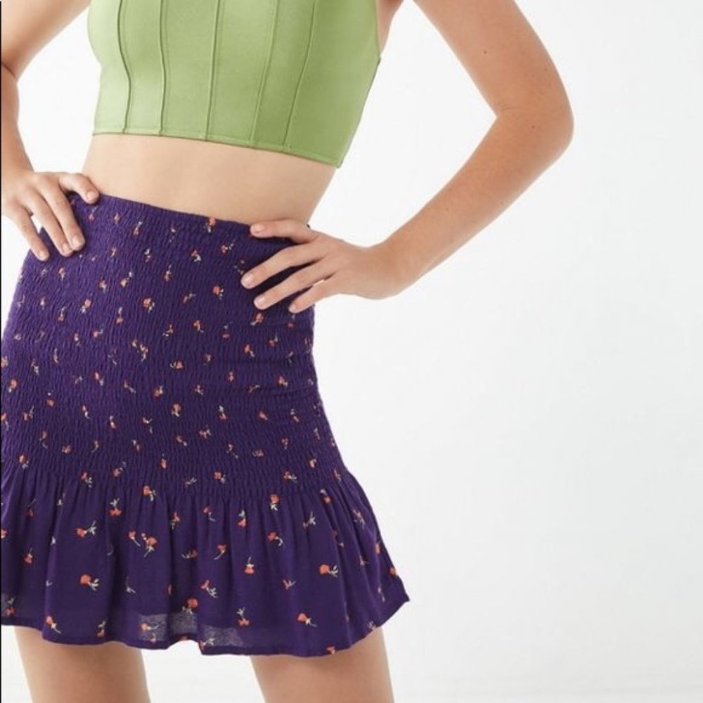UO Tanner Floral Smocked Mini Skirt